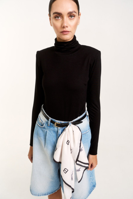 APASZKA SORA BLACK