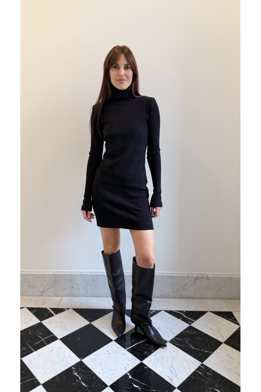 SUKIENKA FERRA BLACK